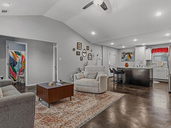 4th image of 55 Ashcraft Ct