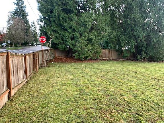 3rd image of 11051 NE 15th St