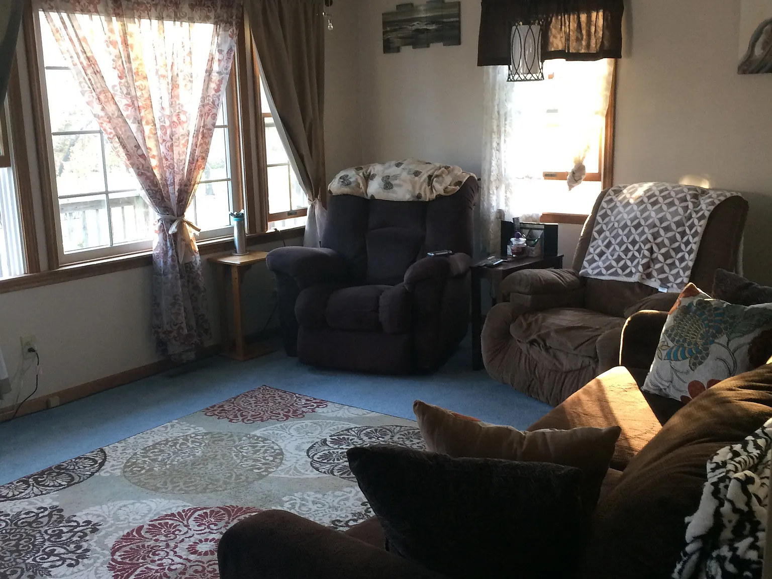 3 bed, 1820 sqft, $1,800 — Photo 4