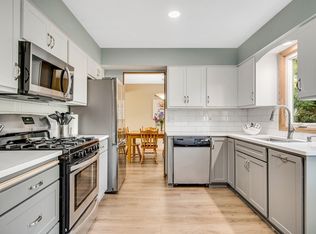 2921 Chippewa Ave, Saint Paul, MN 55109