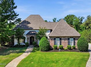 319 Buckingham Ct, Ridgeland, MS 39157