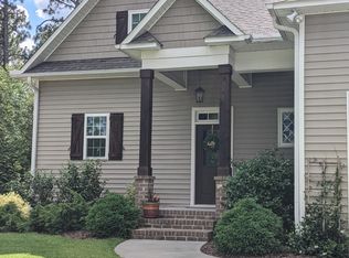 17 Calhoun Ln, Pinehurst, NC 28374