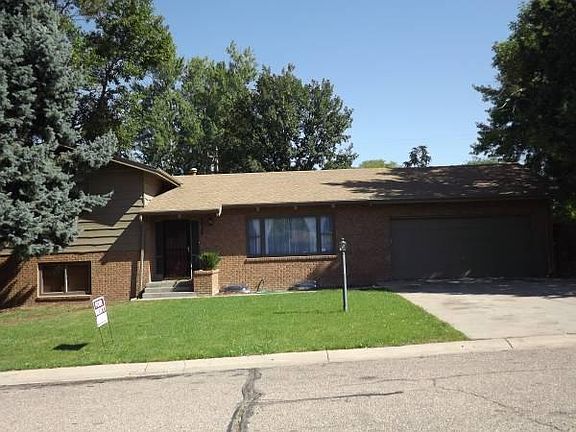 3rd image of 2720 Meadow Brook Ln