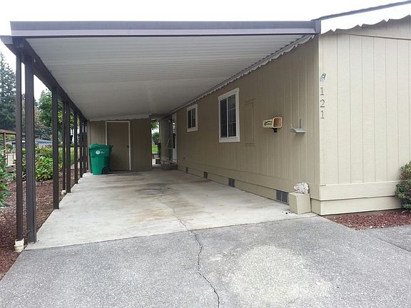 3rd image of 3700 14th Ave SE Unit 121