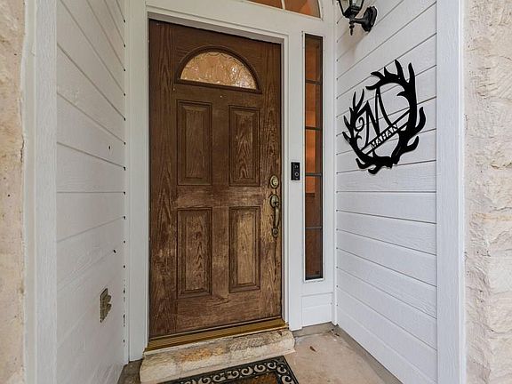2nd image of 1508 Lunday Dr