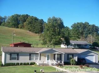2464 State Route 207, Flatwoods, KY 41139