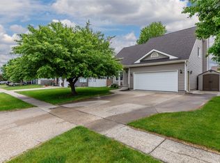 714 SE Dolan Dr, Grimes, IA 50111