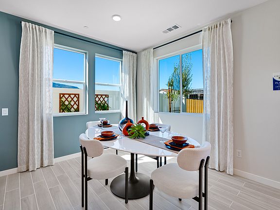 Saguaro Plan 1 - Dining Room