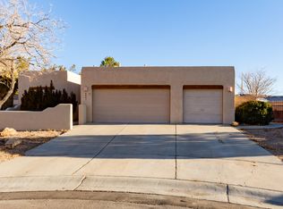 4901 Mikell Ct NW, Albuquerque, NM 87114