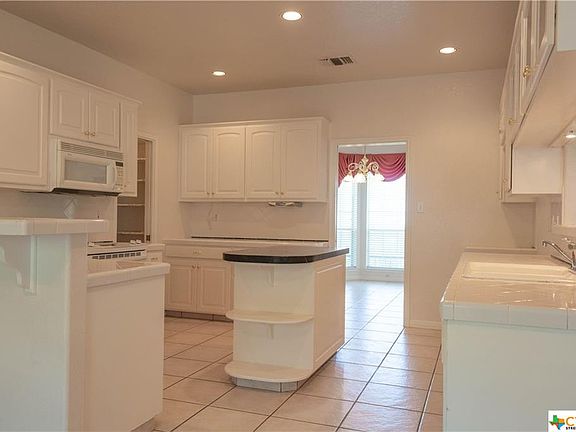 4th image of 1176 Pinnacle Pkwy