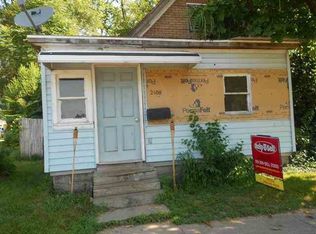 2108 Elm St, Terre Haute, IN 47807