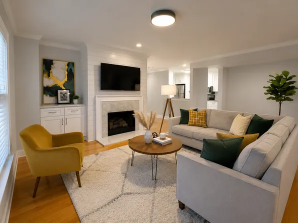 2701 Selwyn Ave APT L, Charlotte, NC 28209