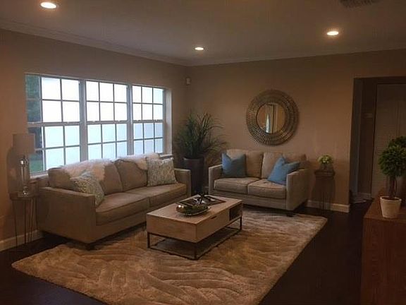 5th image of 1220 Nightingale Ave