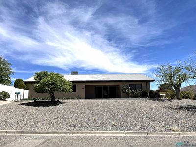 907 Ivy St, Truth Or Consequences, NM, 87901