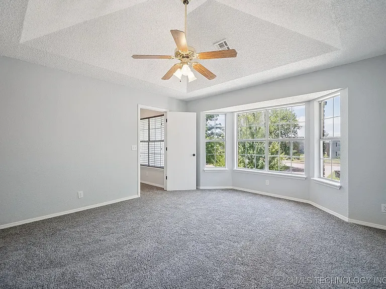 6603 S 107th East Ave — Photo 18