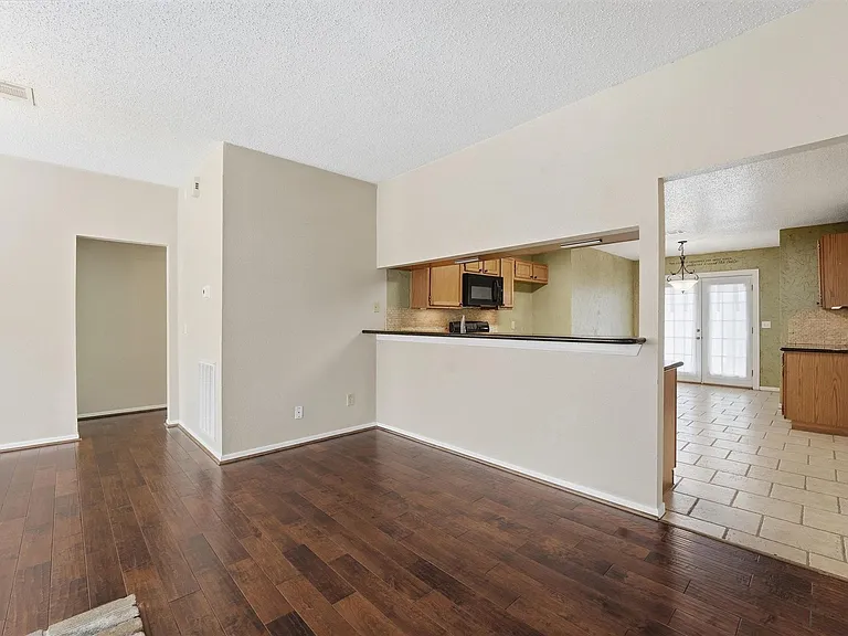 17219 Kettle Creek Dr — Photo 12