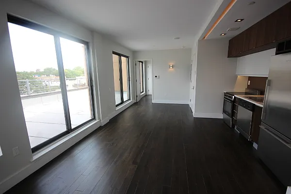 Rented by Nooklyn NYC LLC | media 97