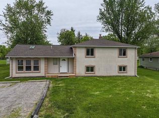 7447 E Bristol Rd, Davison, MI 48423