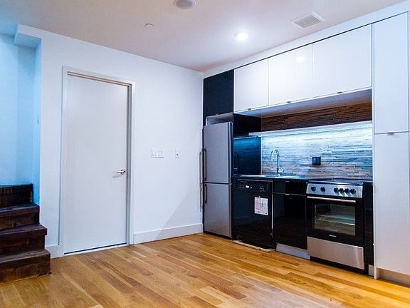 3rd image of 173 Green St #4BASS