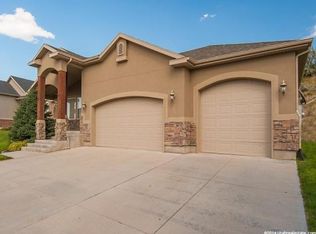 14263 S Stone Fly Dr, Bluffdale, UT 84065