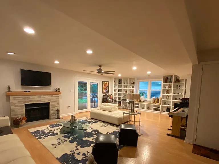 11 Watch Hill Pl — Photo 17