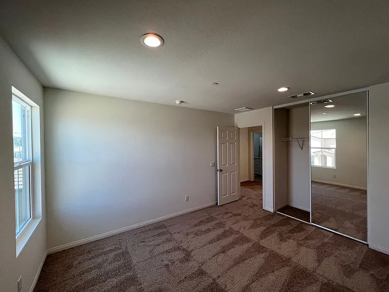 9629 Mondrian Ln — Photo 10