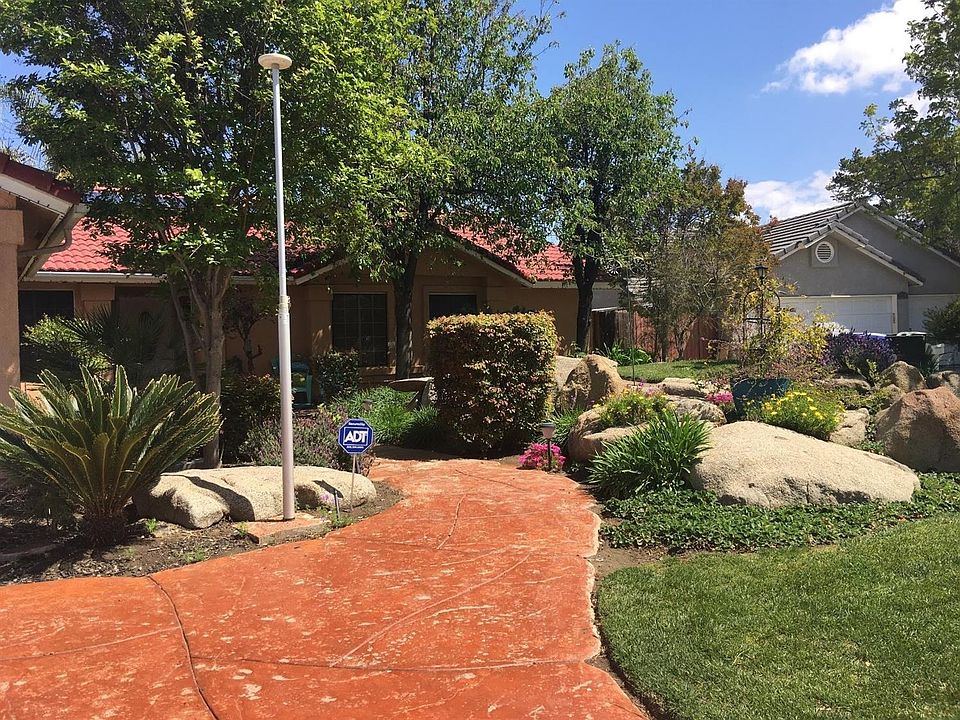 2nd image of 1810 San Benito Way