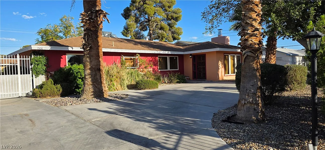 3 bed, 2.0 bath, 1528 sqft, $1,950 — Photo 2