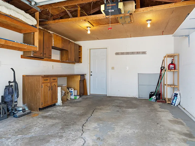 14 Ryan Dr — Photo 19