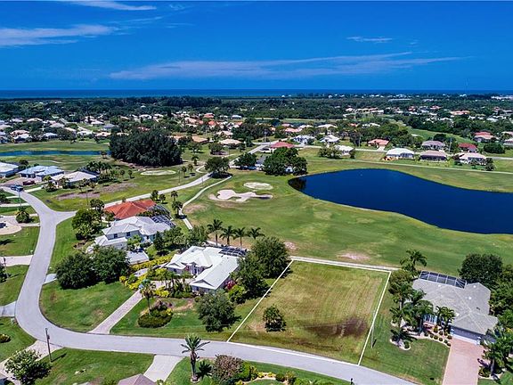 4th image of 535 Coral Creek Dr