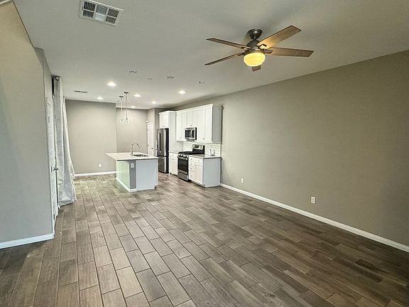 4th image of 11728 Redwood Mountain Ave