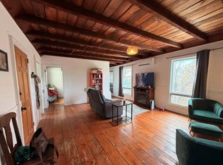 67 Old Albany Post Rd APT 4, Rhinebeck, NY 12572