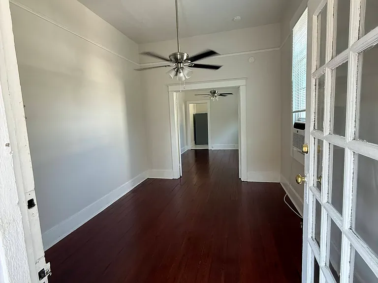 4419 Coliseum St #C — Photo 8