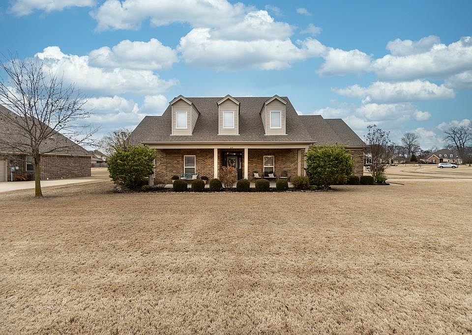 1st image of 614 River Birch Dr