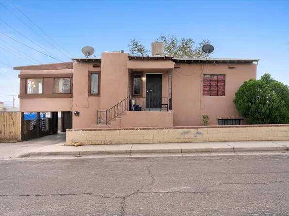 5620 Esperanza Dr NW, Albuquerque, NM 87105