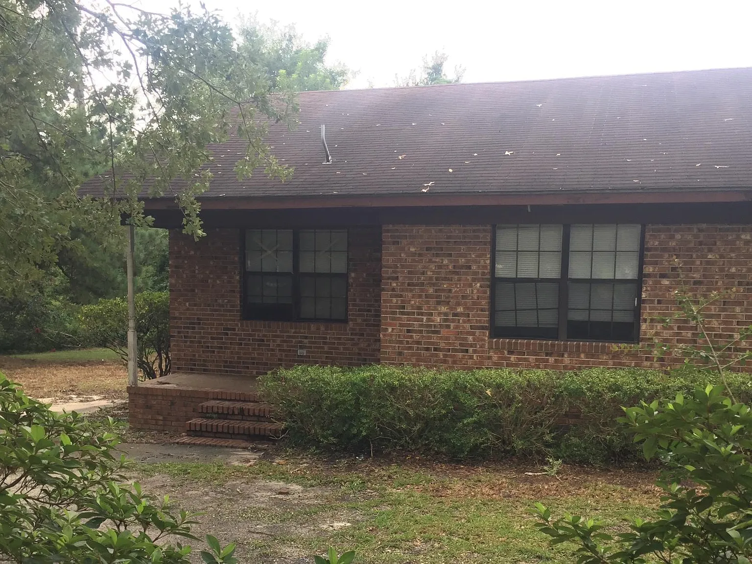 2 bed, 870 sqft, $1,050 — Photo 2