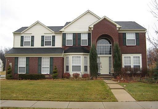 1st image of 15539 Pebblebrook Dr