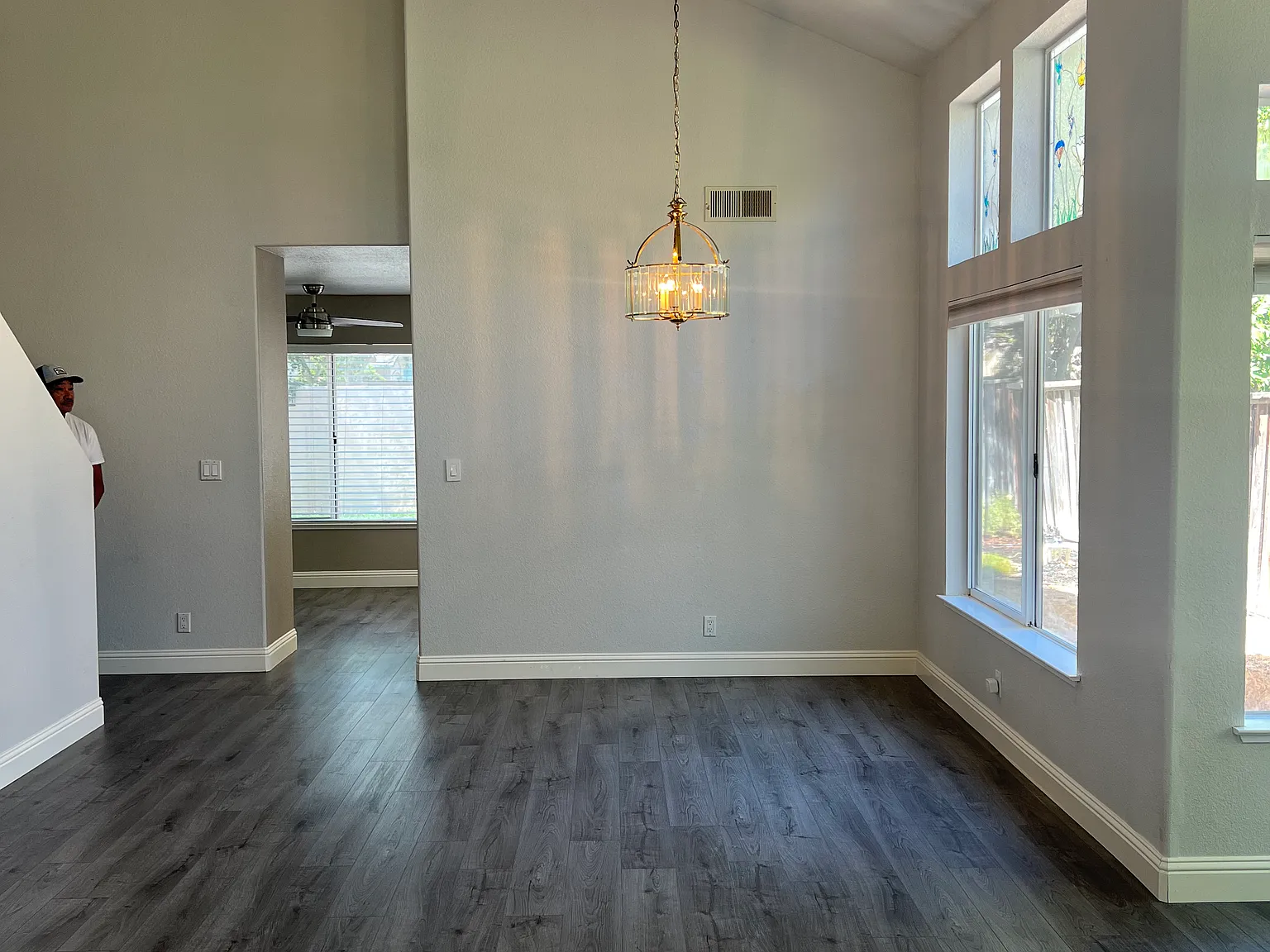 3 bed, 2.5 bath, 1880 sqft, $2,950 — Photo 3