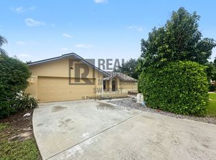 18861 Pine Run Ln, Fort Myers, FL 33967