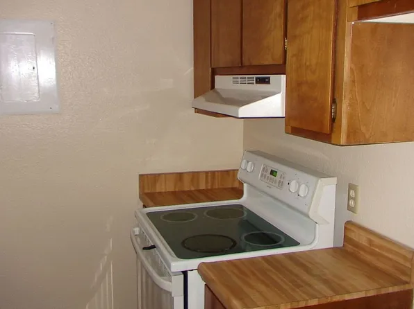 21600 Dolphin Ave, Panama City Beach, FL 32413