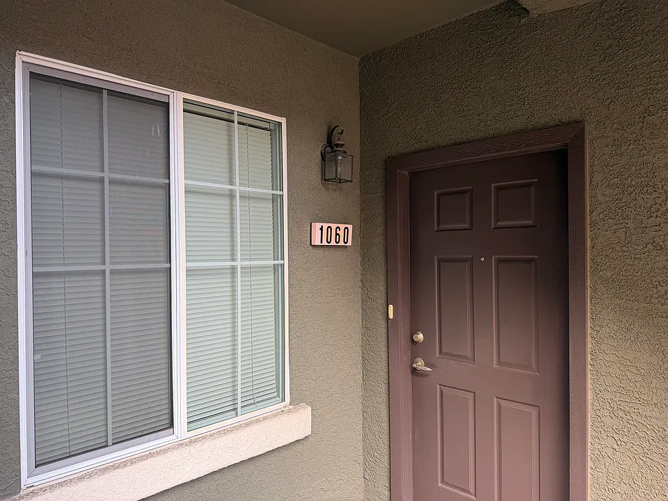 8324 W Charleston Blvd #1060