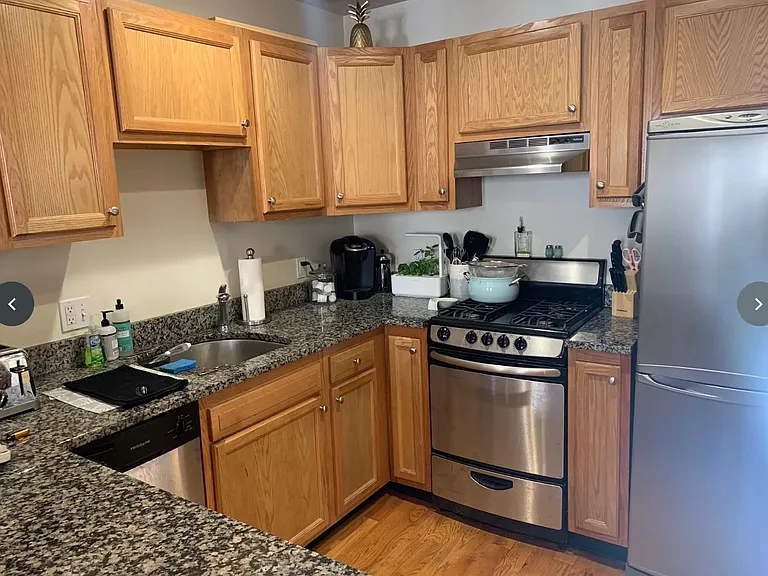 93 Endicott St #2 — Photo 1