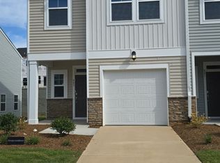 883 Pilot St, Haw River, NC 27258