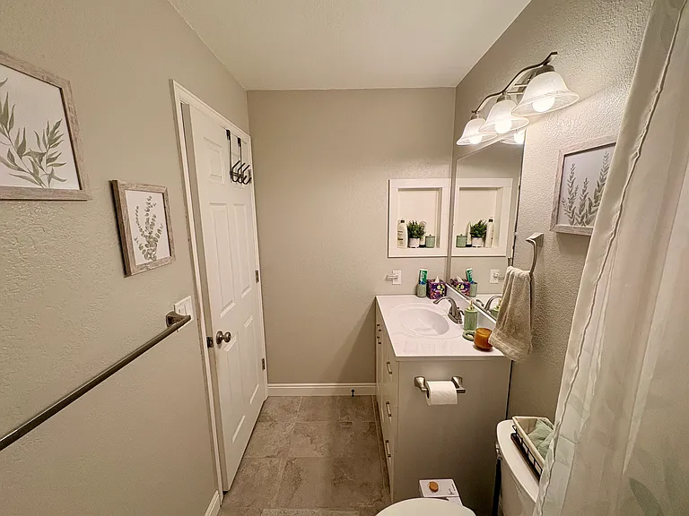 5226 Estes Cir — Photo 24