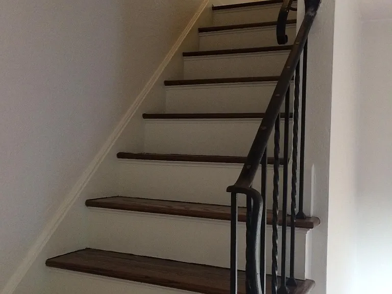 703 Vallevista Ave — Photo 9