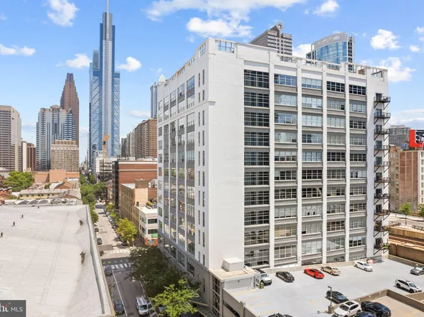 2200 Arch St Unit 402, Philadelphia, PA 19103
