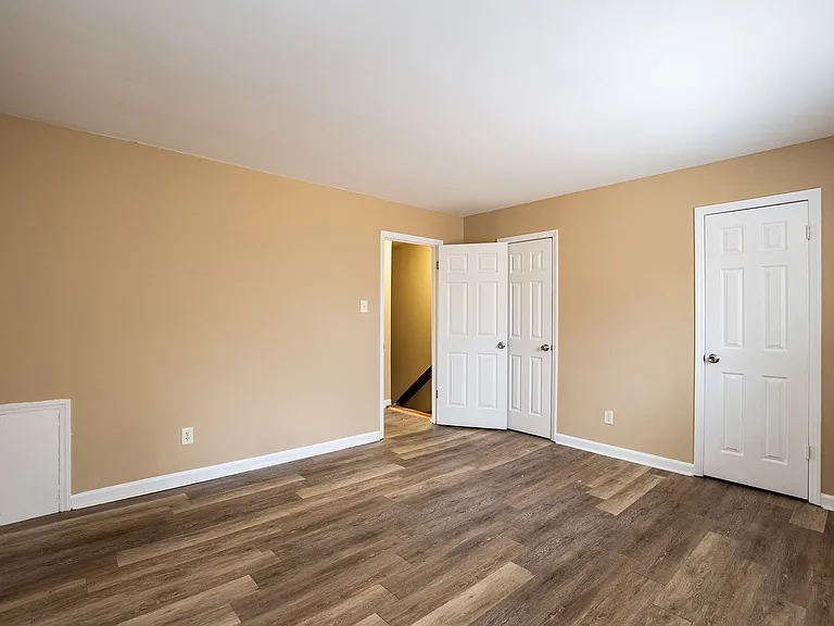 1310 Marne Ave — Photo 16
