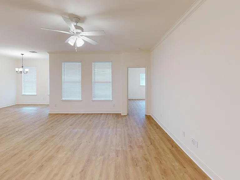 6622 Bendale Dr — Photo 3