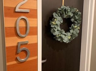 723 Glenway St #205, Madison, WI 53711