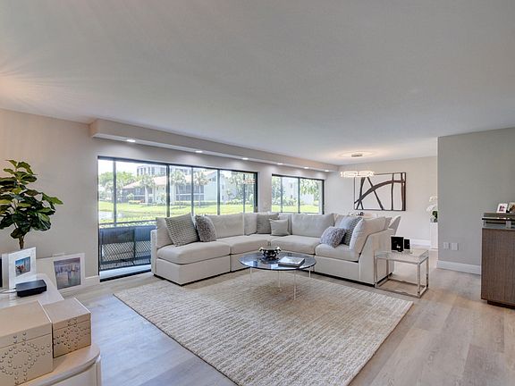 Home For Sale In Boca West